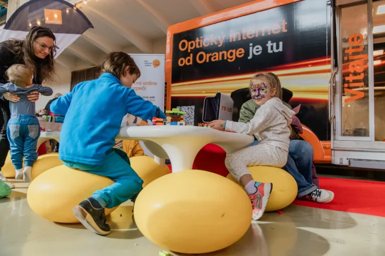 Detský deň v Bratislave - Prezentácia partnera Orange Slovensko na festivale Svet deťom